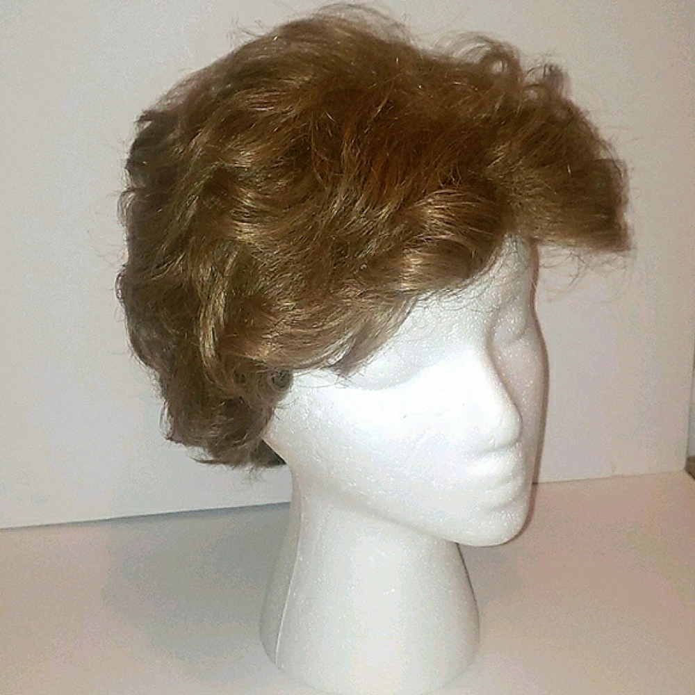 Blonde Brownish Short Light Waves Hair Style Average Size 21"-23" Lace Cap Wig